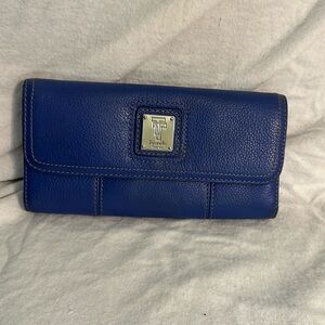 Tignanello trifold wallet